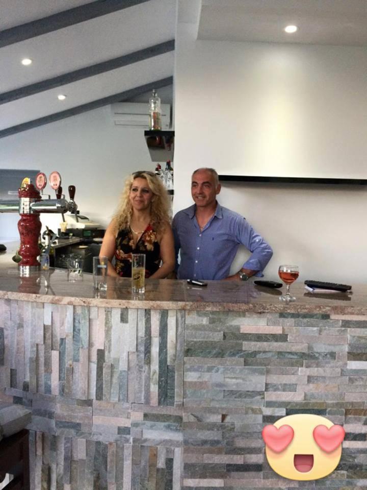 Hotel Restaurant Le Mistral Peipin Luaran gambar