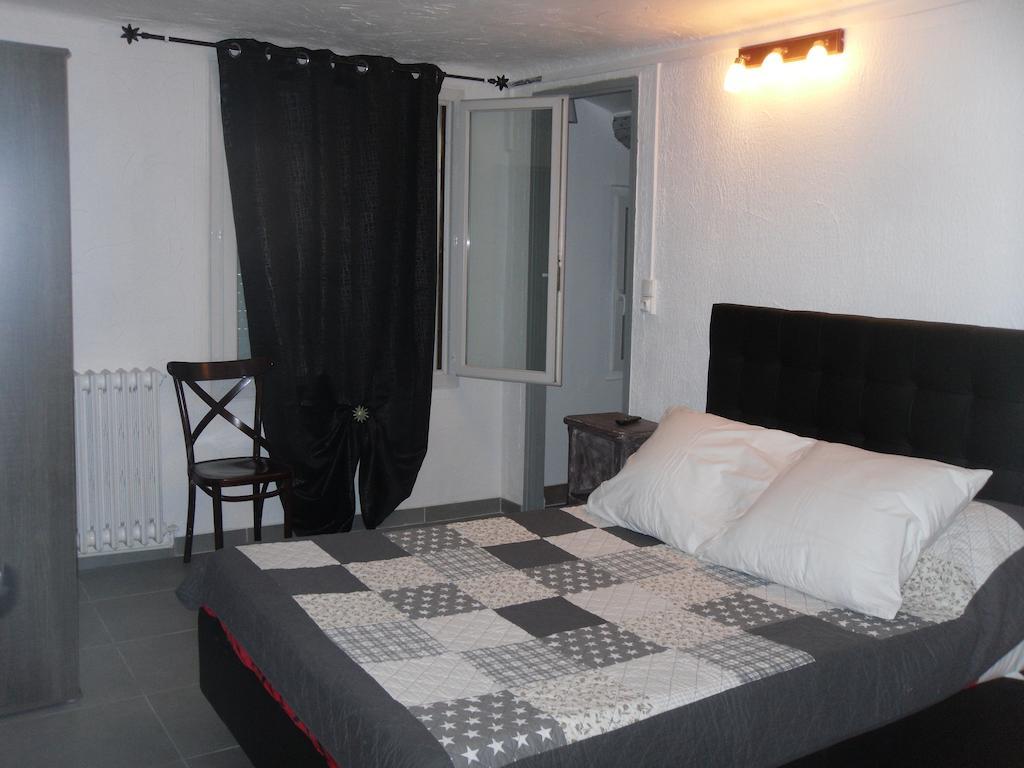 Hotel Restaurant Le Mistral Peipin Bilik gambar